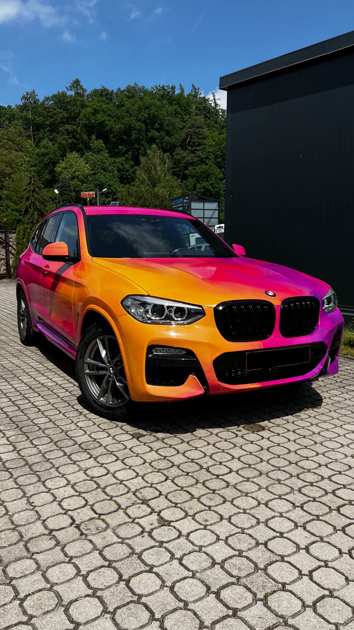 BMW X3 Rainbow