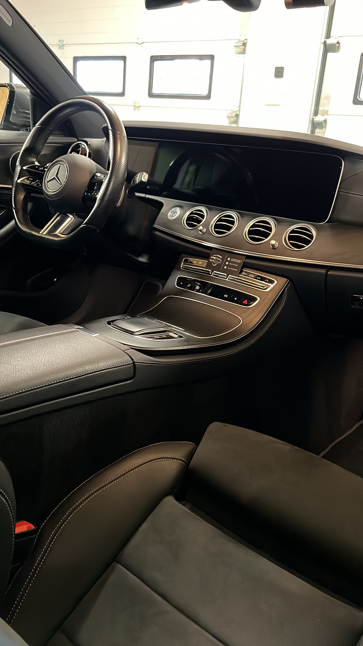 Mercedes Interior Black