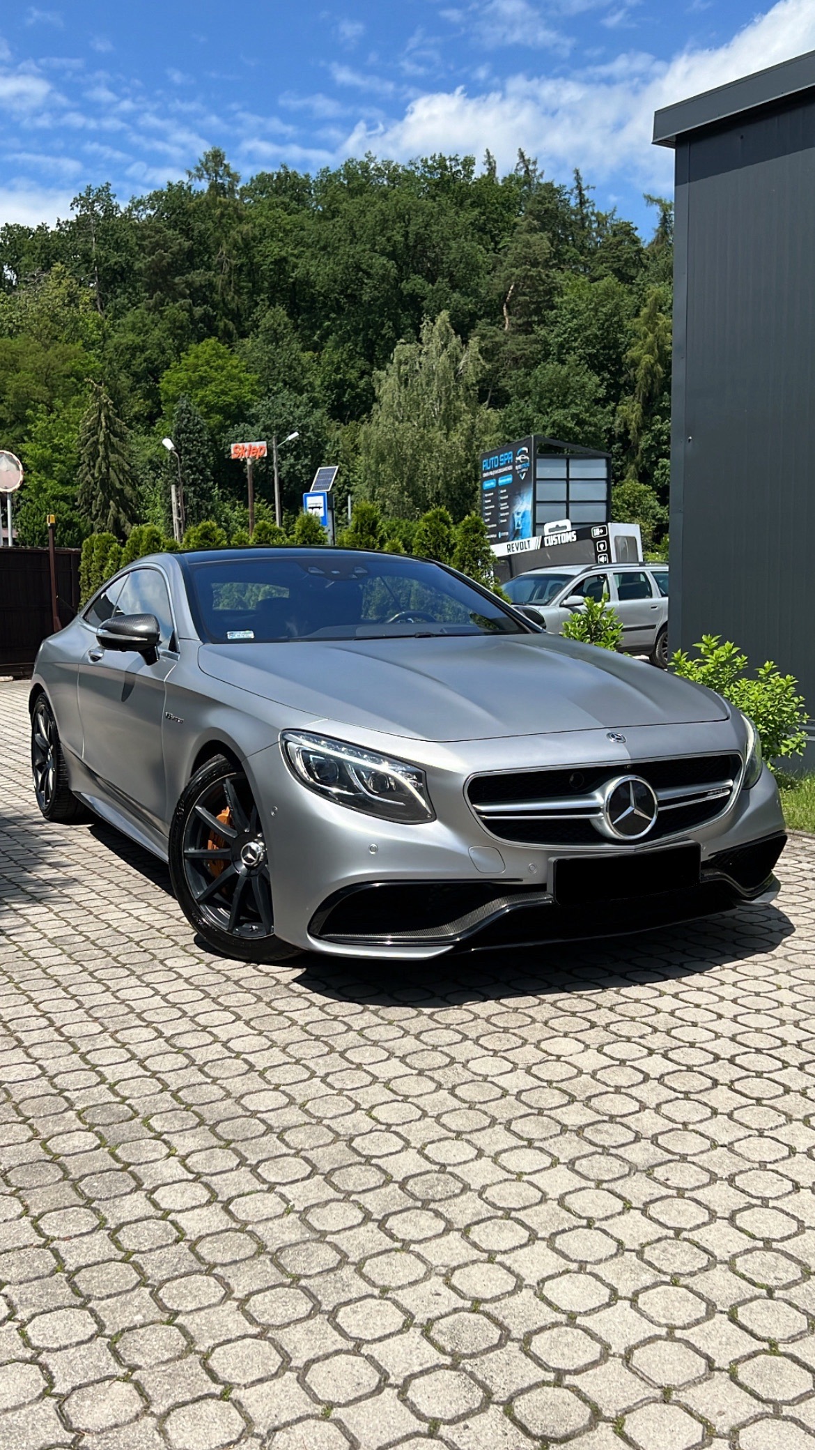 Mercedes AMG S63