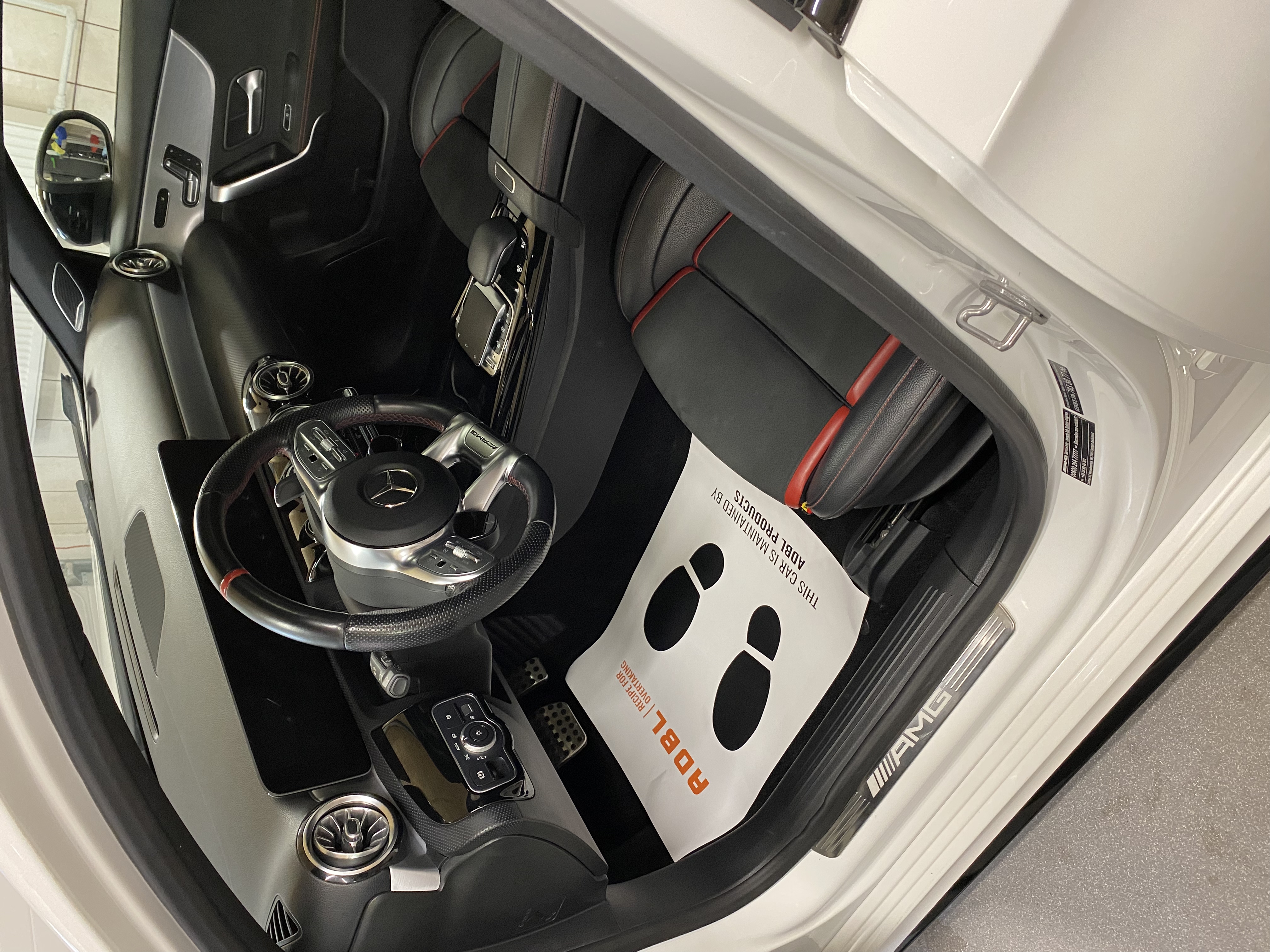 Mercedes Interior White