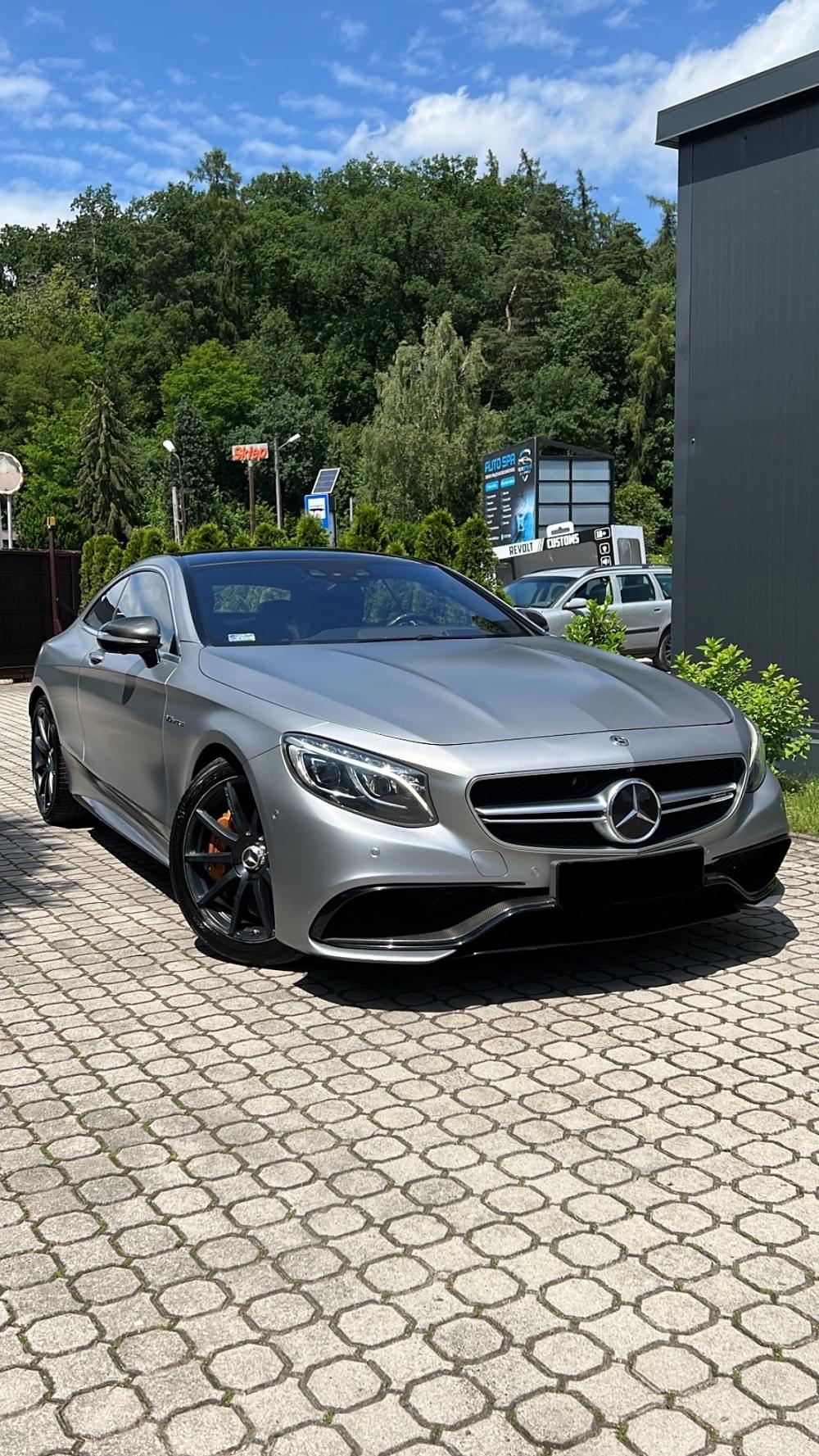 Mercedes-Benz S63 AMG